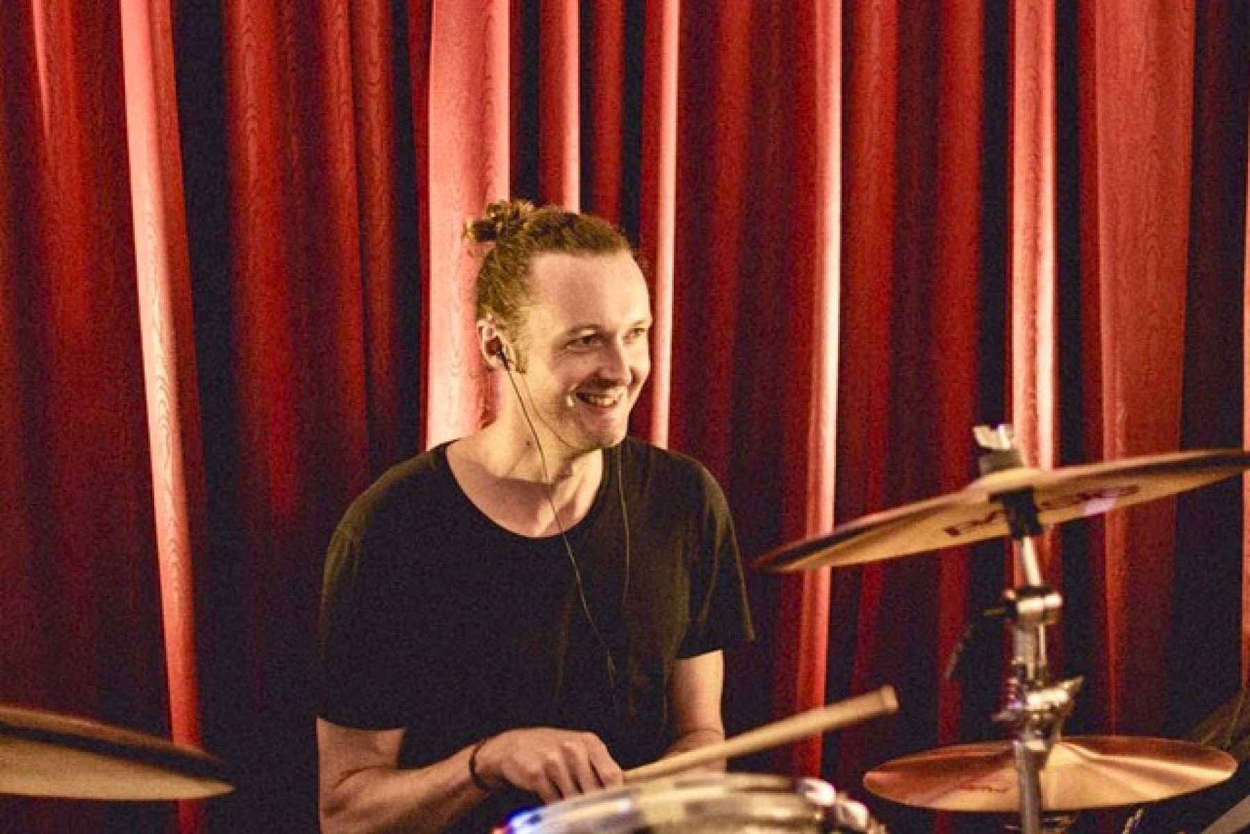 Portrait of Andy Robertson